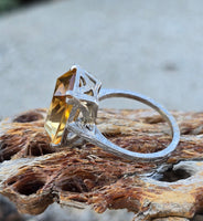 18k white gold Deco estate citrine ring