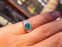 Platinum Art Deco emerald and diamond estate ring