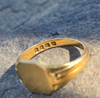 18ct gold estate signet ring - hallmarks - 1902