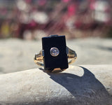 10k gold vintage Art deco c.1920's black onyx and diamond ring