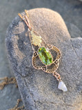 10k gold Victorian peridot and pearl necklace pendant lavaliere