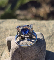 Platinum Art Deco blue sapphire and diamond vintage ring