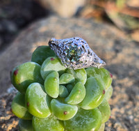 18K white gold green sapphire c.1920's filigree ring