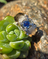 14k gold two tone Retro blue sapphire estate ring