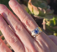 14k gold two tone Retro blue sapphire estate ring